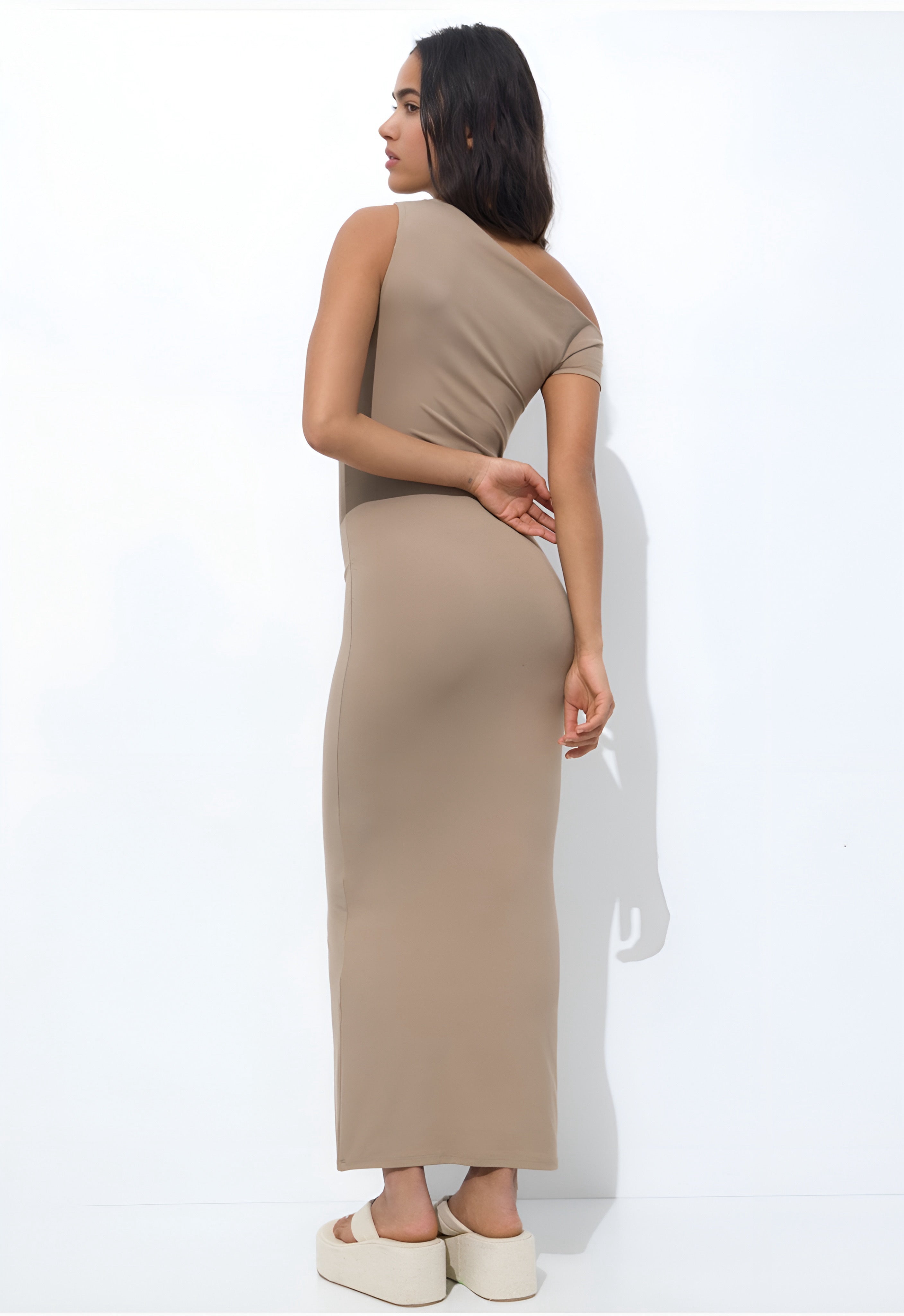 LONG WITH ASYMMETRIC NECKLINE - Jersey Dress - Beige