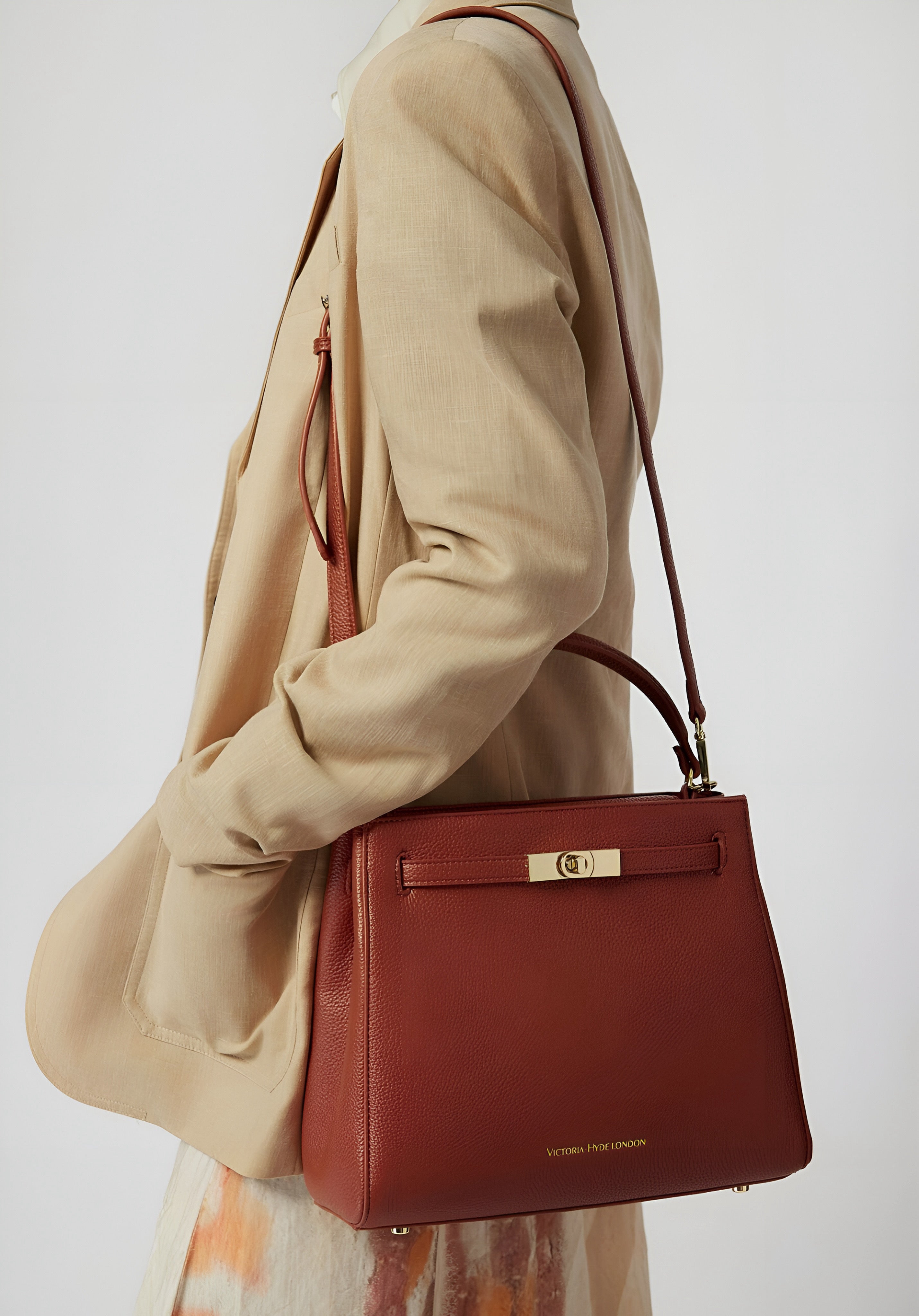 Victoria Hyde VICTORIA III – Handbag – Brown