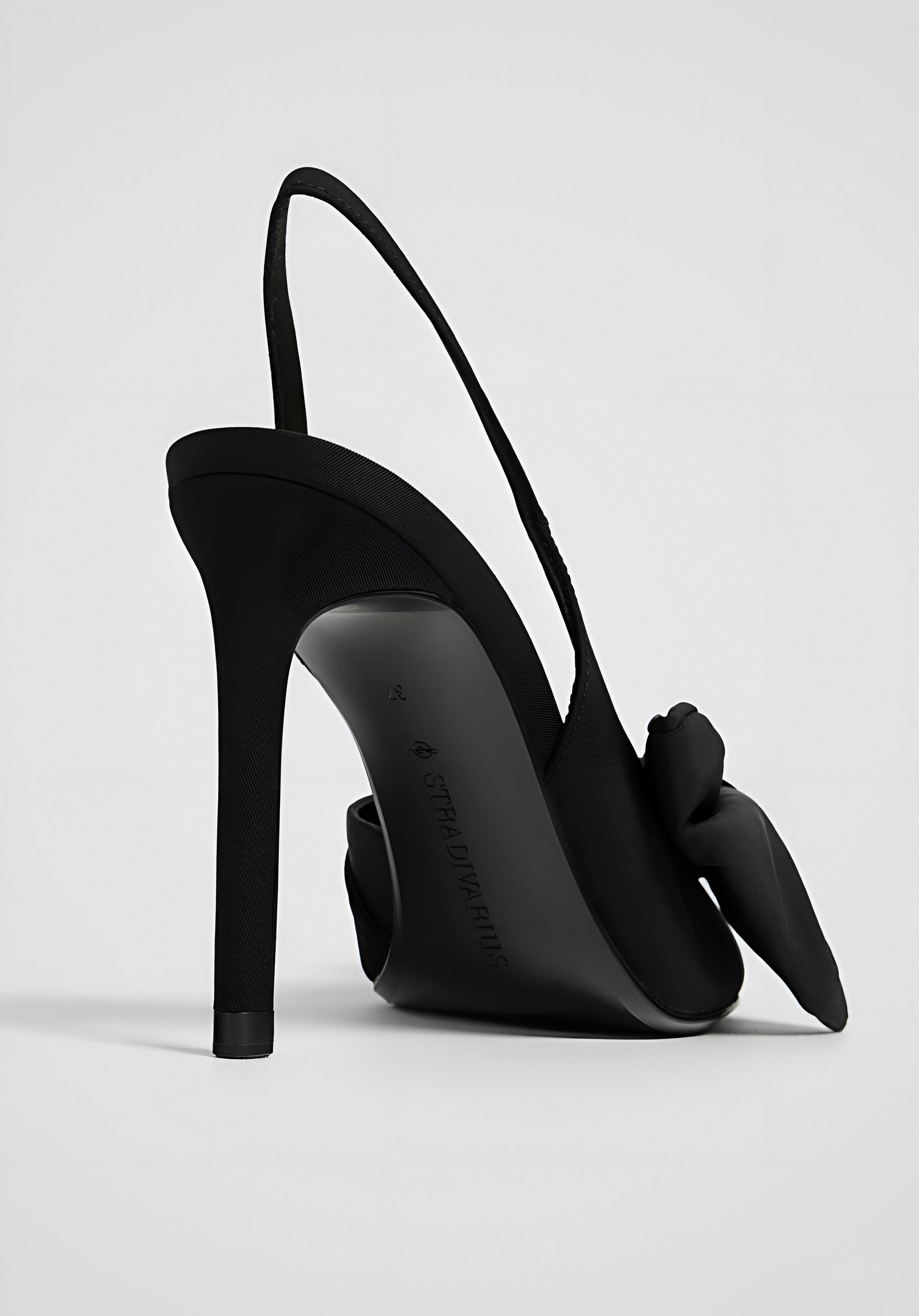 Stradivarius - Pumps - Black