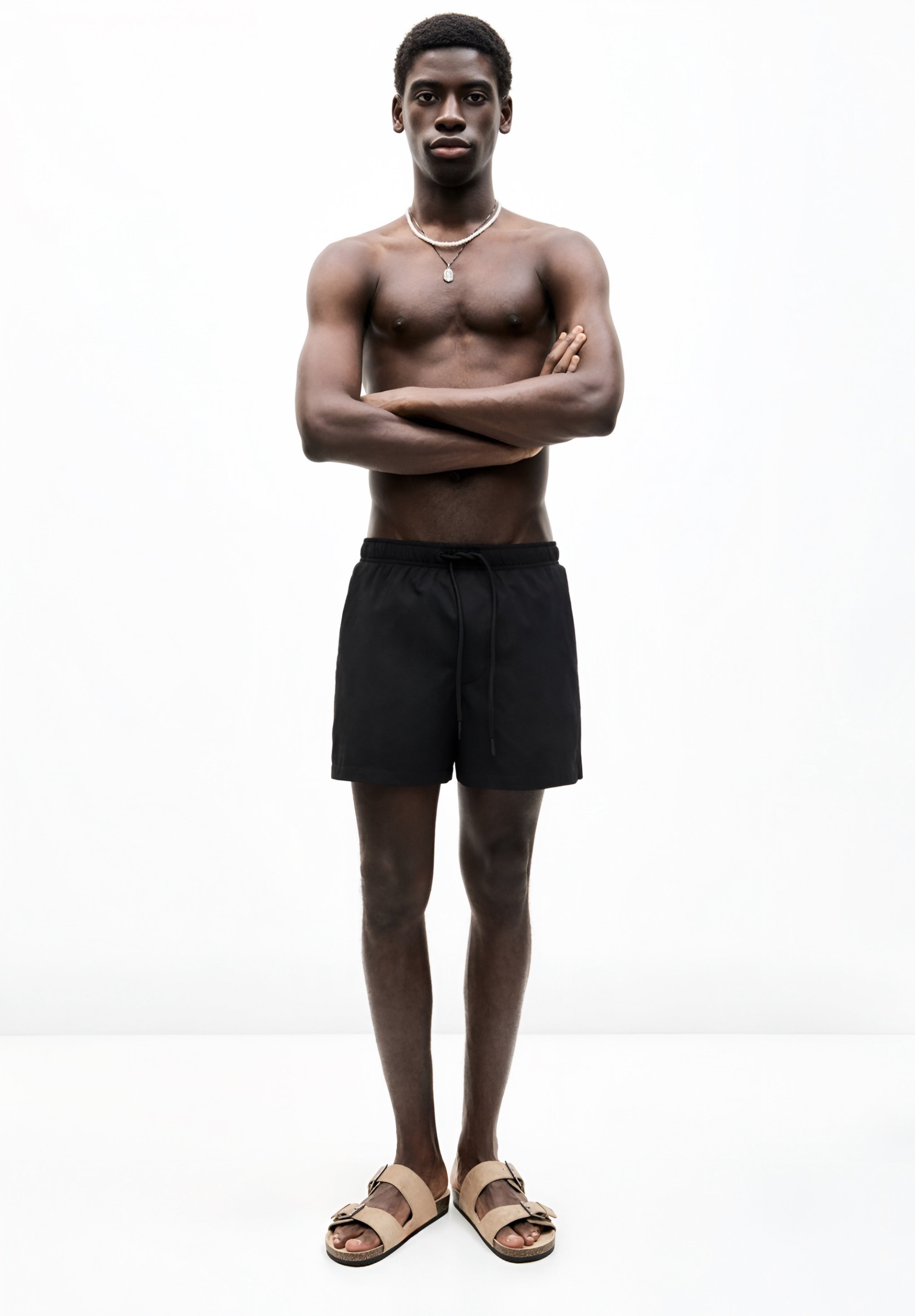PULL&BEAR TEXTURED - SWIM SHORTS - BLACK