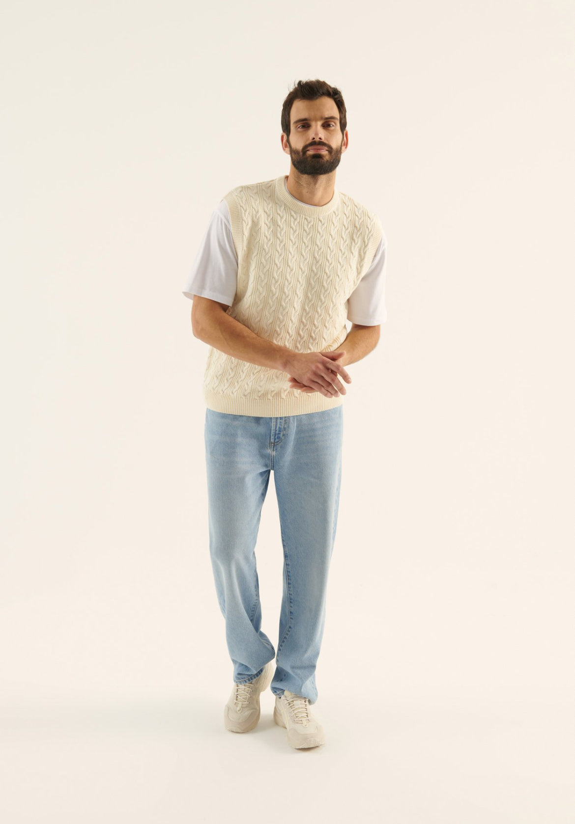𝐏𝐢𝐞𝐫 𝐎𝐧𝐞 Knit Sweater