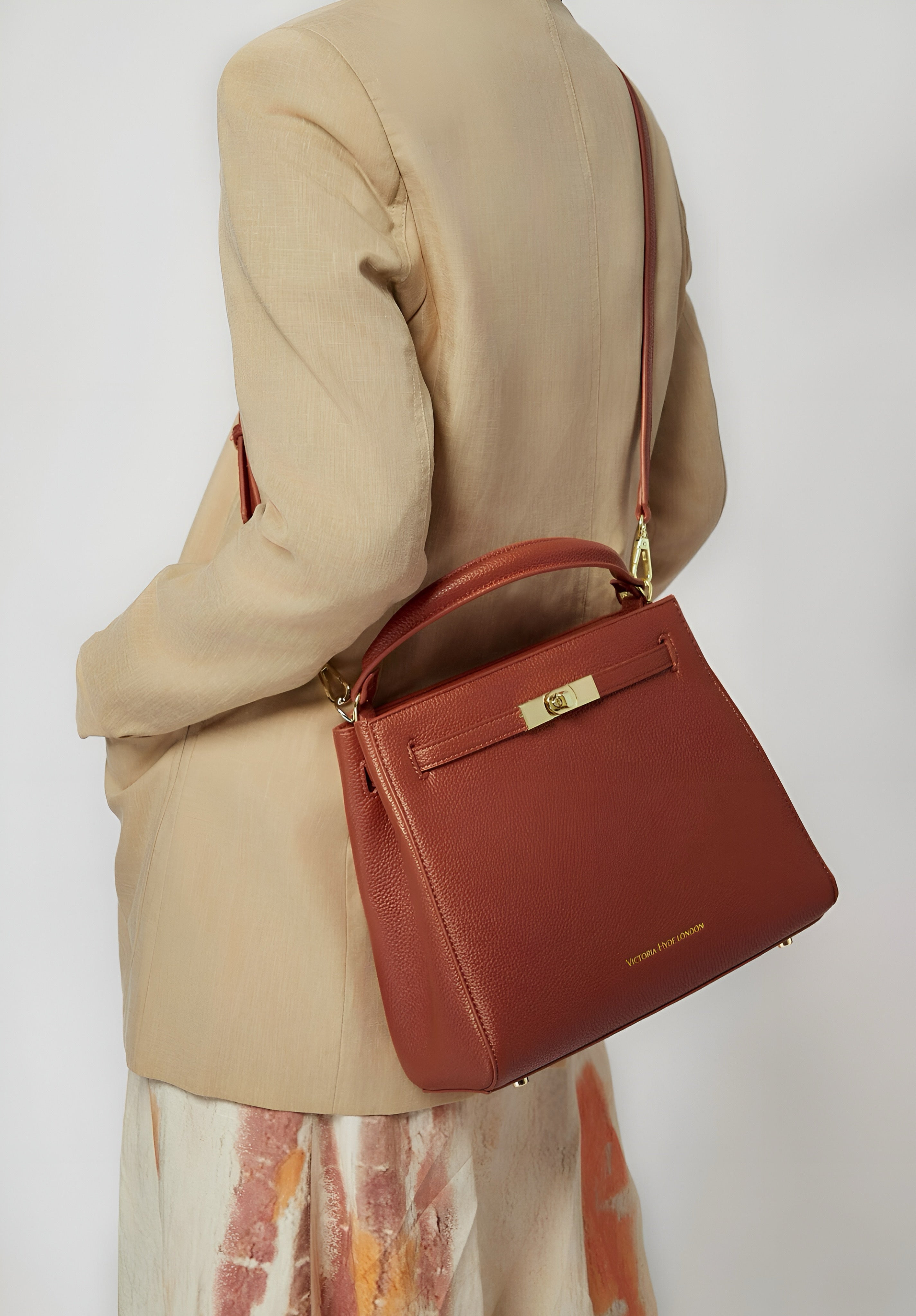 Victoria Hyde VICTORIA III – Handbag – Brown