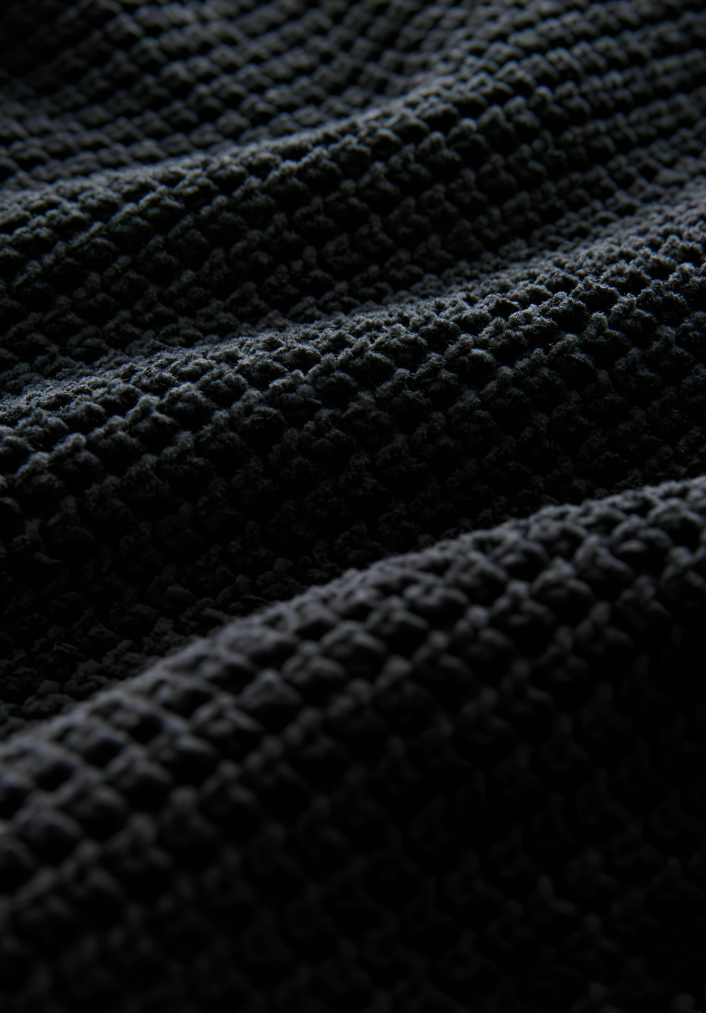 Knitted Sweater - Black