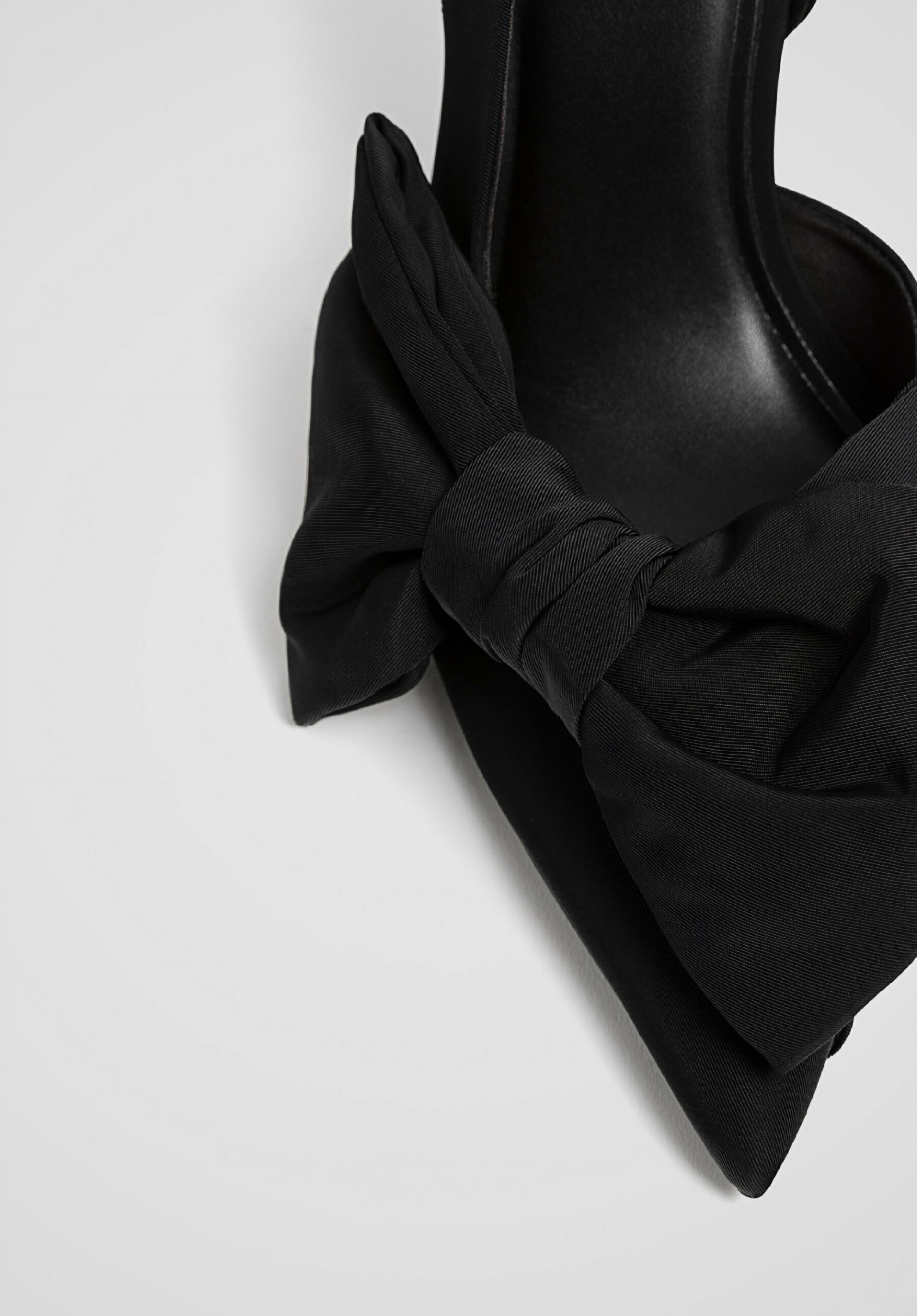 Stradivarius - Pumps - Black